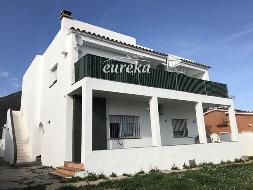 Foto - Einfamilienhaus in Roses - 460.000,00&nbsp;EUR Kaufpreis, ca.&nbsp; 199,00&nbsp;m&sup2;