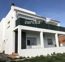 Einfamilienhaus in Roses - 460.000,00&nbsp;EUR Kaufpreis, ca.&nbsp; 199,00&nbsp;m&sup2; in Roses (PLZ: )