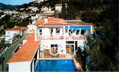 Foto - Einfamilienhaus in Roses - 790.000,00&nbsp;EUR Kaufpreis, ca.&nbsp; 241,00&nbsp;m&sup2;