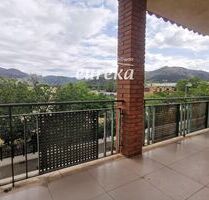 Villa in Roses - 286.000,00&nbsp;EUR Kaufpreis, ca.&nbsp; 163,00&nbsp;m&sup2; in Roses (PLZ: )