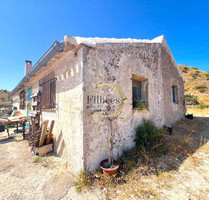 Landhaus in Mazarron, Murcia - 270.000,00 EUR Kaufpreis, ca.  53.366,00 m² in Mazarron (PLZ: )