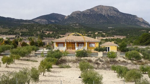 Foto - Finca in Lorca, Murcia - 350.000,00&nbsp;EUR Kaufpreis, ca.&nbsp; 25.000,00&nbsp;m&sup2;
