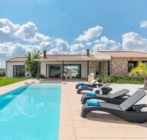 Villa in Sa Pobla - 1.750.000,00&nbsp;EUR Kaufpreis, ca.&nbsp; 355,00&nbsp;m&sup2; in Sa Pobla (PLZ: )
