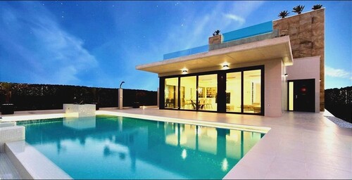 Foto - Villa in Orihuela Costa - 1.175.000,00&nbsp;EUR Kaufpreis, ca.&nbsp; 200,00&nbsp;m&sup2;