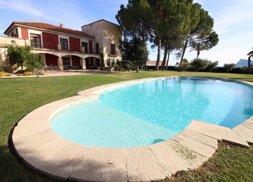 Foto - Einfamilienhaus in Cieza - 1.300.000,00&nbsp;EUR Kaufpreis, ca.&nbsp; 2.400,00&nbsp;m&sup2;