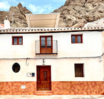 Einfamilienhaus in Blanca - 117.000,00&nbsp;EUR Kaufpreis, ca.&nbsp; 95,00&nbsp;m&sup2; in Blanca (PLZ: )