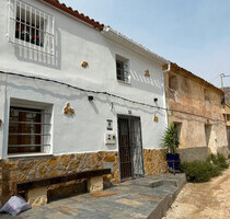 Einfamilienhaus in Blanca - 500,00 EUR Kaltmiete, ca. 118,00 m² in Blanca (PLZ: ) Einfamilienhaus in Blanca - 500,00 EUR Kaltmiete, ca. 118,00 m² in Blanca (PLZ: )