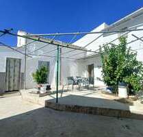 Bauernhaus, Landhaus in Zagra - 120.000,00&nbsp;EUR Kaufpreis, ca.&nbsp; 270,00&nbsp;m&sup2; in Zagra (PLZ: )