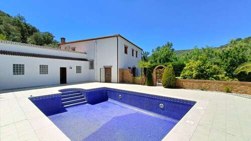 Foto - Einfamilienhaus in Loja - ca.&nbsp; 400,00&nbsp;m&sup2;