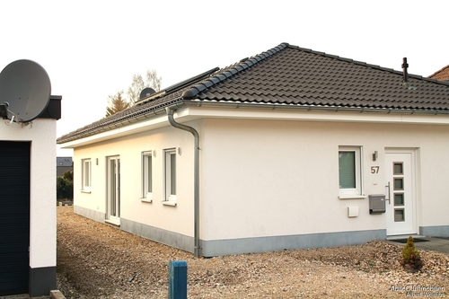 Vorderansicht und linke Hausseite - 4 Zimmer Einfamilienhaus zum Kaufen in Nideggen