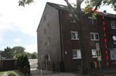 Schönes Mehrfamilienhaus mit 3 Wohnungen und 3 Garage in guter Lage in 46049 Oberhausen - IDEAL ALS