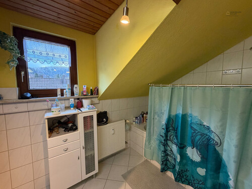 Bad - Dachgeschoßwohnung mit 76,94 m&sup2; in Bad Wildbad zum Kaufen