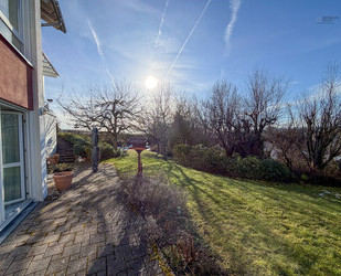 Schöne 2,5 Zimmer Wohnung mit sonnigen Gartenanteil - Dornstetten