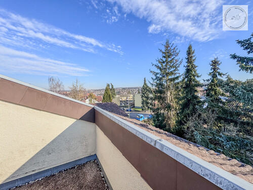Aussicht - Dachgeschoßwohnung mit 90,00 m² in Pforzheim zum Kaufen