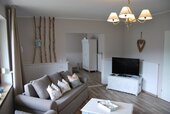 Wohnzimmer - Sehr schöne 2,5 Zimmer Wohnung in Sonniger Lage