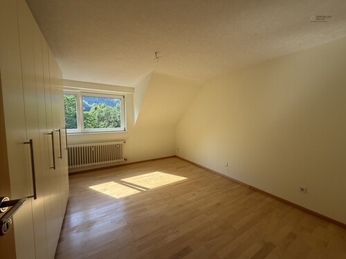 Schlafzimm - 2 Zimmer Dachgeschoßwohnung in Bad Wildbad