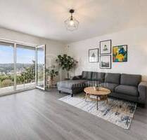 Helle 2-Zimmer-Wohnung mit Balkon und Panoramablick - Erstbezug nach Sanierung - ab Juli 2026 - Spiesen-Elversberg