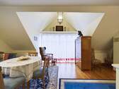 DG - Lesezimmer - 3 Zimmer Reihenendhaus zum Kaufen in Saarbrücken