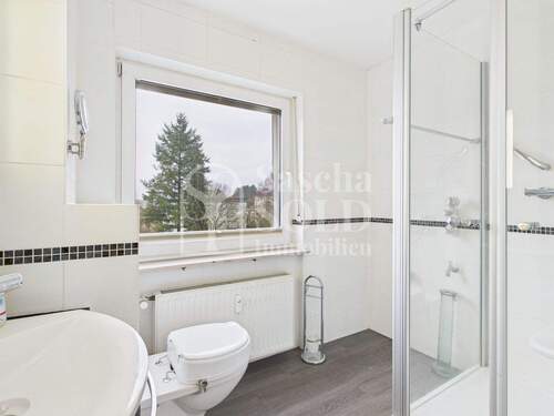 Badezimmer - Etagenwohnung mit 79,00 m&sup2; in Sankt Ingbert zum Kaufen