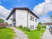 Gebäudeansicht - Freistehendes Einfamilienhaus mit heller Wohnatmosphäre, Gartenanlage und Garage, Dorf im Warndt