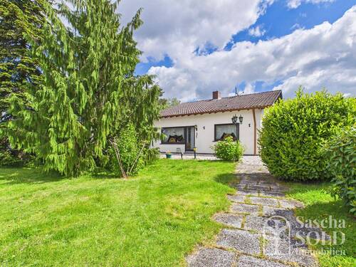 Gartenseite - 5 Zimmer Einfamilienhaus zum Kaufen in Großrosseln