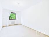 Kinderzimmer/Büro - 
