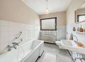 Badezimmer (Einrichtungsbeispiel) - 