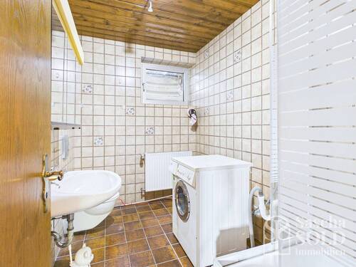 Einliegerwohnung - Bad - 