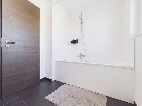 Badezimmer Obergeschoss (2) - 