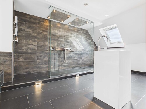 Maser-Bad - Maisonettenwohnung mit 226,00 m&sup2; in Karben / Petterweil zum Kaufen