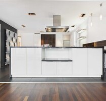 Exklusives Maisonette-Penthouse mit EBK, Whirlpool, Sauna & 2 TG-Stellplätzen - provisionsfrei - Karben / Petterweil