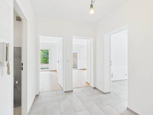 Flur - 2 Zimmer Etagenwohnung zum Kaufen in Königstein im Taunus
