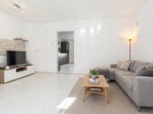 Rodgau DHH - EG Wohnzimmer virtuell eingerichtet - 