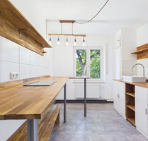 2-Zimmer-Wohnung mit saniertem Bad und möblierter Küche in Frankfurt-Unterliederbach - Frankfurt am Main / Unterliederbach