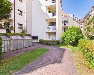 Stilvolle 3-Zimmer-Eigentumswohnung in attraktiver Lage von Wiesbaden mit Loggia und TG-Stellplatz
