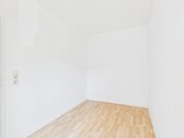 Schlafzimmer mit Balkon - 