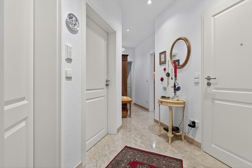Flur - Wohnung 1 - 