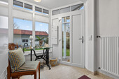 Eingangsbereich Treppenhaus - 6 Zimmer Zweifamilienhaus in Rastatt / Niederbühl