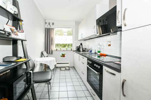 Küche - Doppelhaushälfte mit 95,00 m&sup2; in Baden-Württemberg - Freiberg am Neckar zum Kaufen