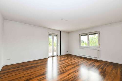 Wohn-/Esszimmer - 4 Zimmer 4- Zimmerwohnung zum Kaufen in Ludwigsburg