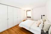 Schlafzimmer - Etagenwohnung mit 118,58 m&sup2; in Freiberg am Neckar zum Kaufen