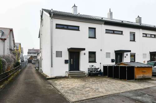 Ansicht Nord - 5 Zimmer Reihenendhaus zum Kaufen in Asperg