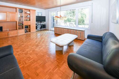 Wohnen - 5 Zimmer Reihenmittelhaus in Ludwigsburg