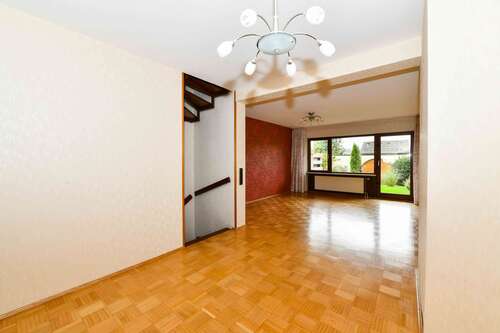 Wohn-Esszimmer 1 - 5 Zimmer Reihenmittelhaus in Böblingen