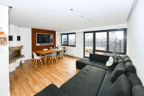 Wohn-Essen1 - 5 Zimmer Reihenendhaus in Asperg