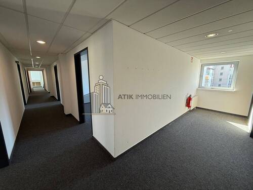 Eingangsbereich - ATIK: Provisionsfreie Büroflächen in bester Lage am Ludwigsplatz
