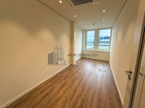 Büro- und Praxisfläche - 