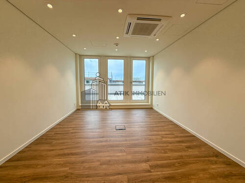 Büro- und Praxisfläche - 