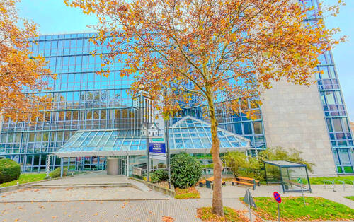 Drohnenaufnahme - ATIK: Repräsentative Büroflächen im YPSILON OFFICE in verkehrsgünstiger Lage