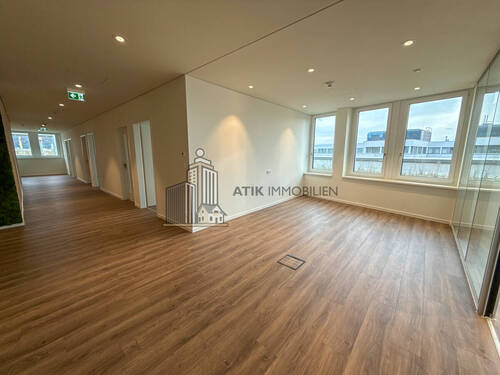 Büro- und Praxisfläche - 